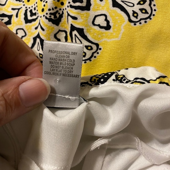 Cache’ Body Con Medallion Print Halter Dress - Picture 8 of 10